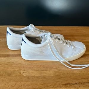 *NEW* Rothy’s Lace Up Sneaker